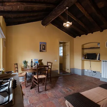 아파트 Ferienwohnung Corte Paganini In Caste *